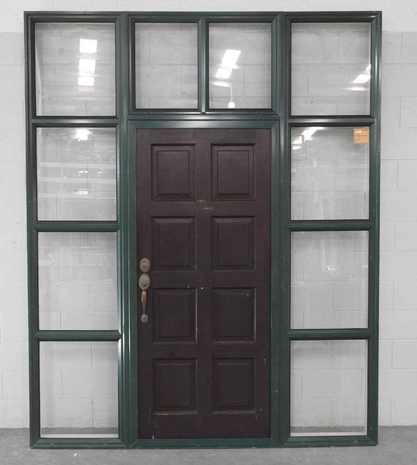 Permanent green Aluminium frame / timber door entry