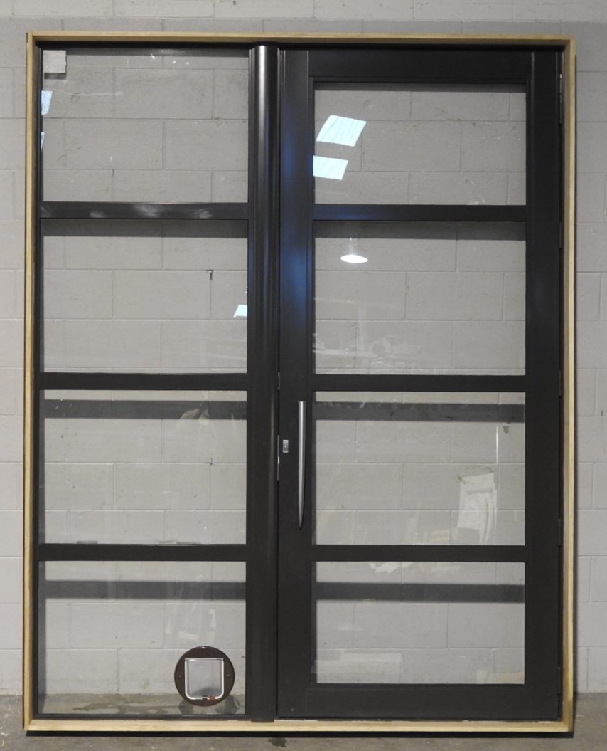 Large Lignite Aluminium door with sidelight