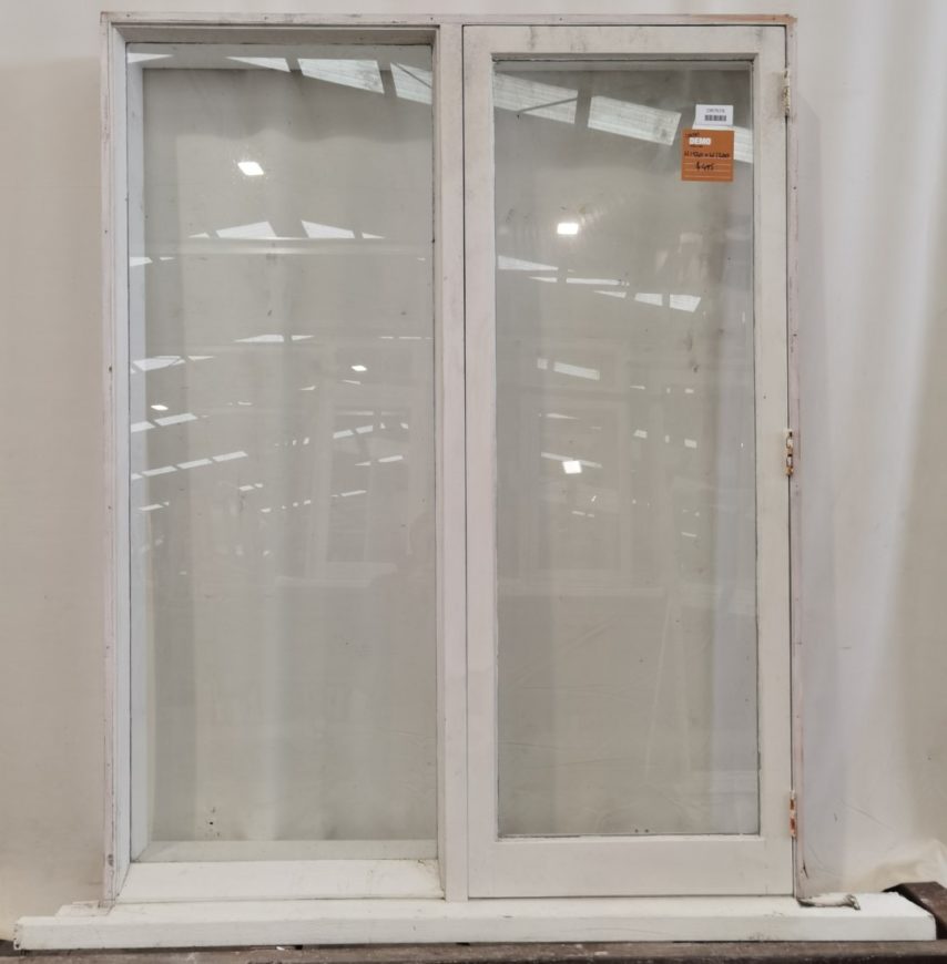 wooden single casement window