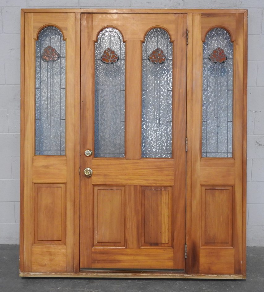 Villa Style Wooden Entrance Door with Sidelights