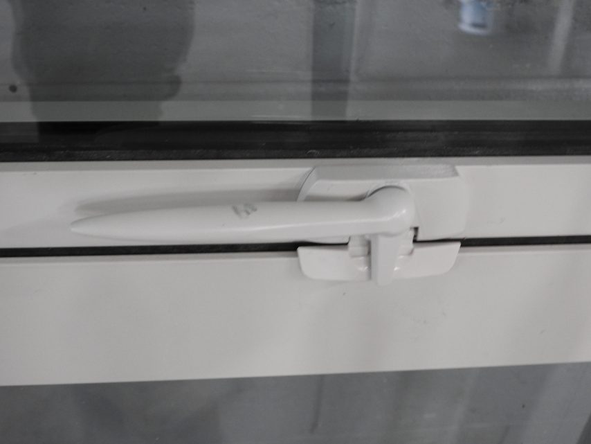 Titania Aluminium double glazed sliding door - new