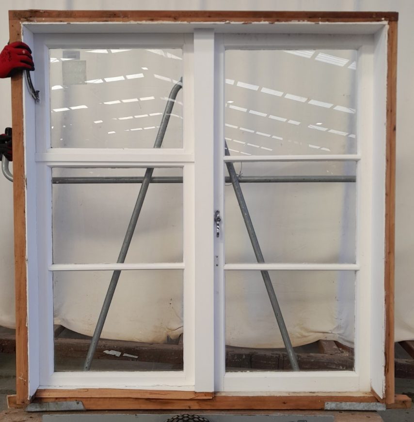 Wooden single casement window