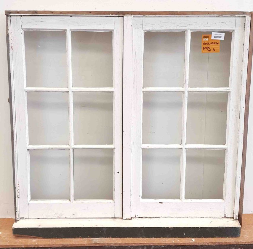 Wooden colonial twin casement window