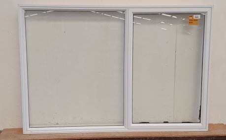 White aluminium single awning Window