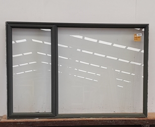 Karaka green aluminium single awning Window