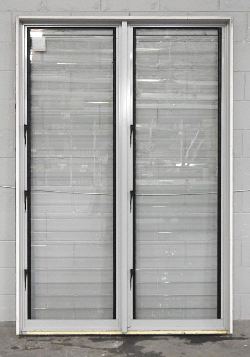 Silver Pearl Aluminium Double 3-Way Louvre Window
