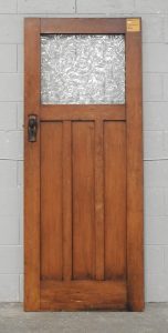 Wooden Bungalow Internal 3 Panel Door With Glass - Unhung