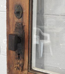 Wooden Bungalow 15 Light Entry Door - Unhung