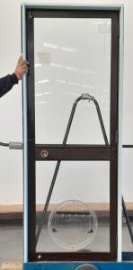 Dark bronze aluminium door