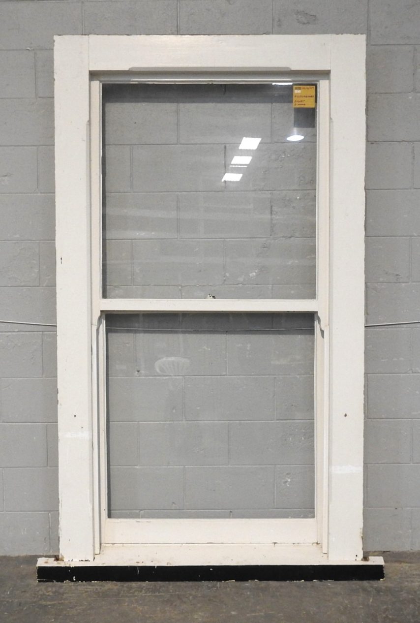 Villa Wooden Double-Hung Window