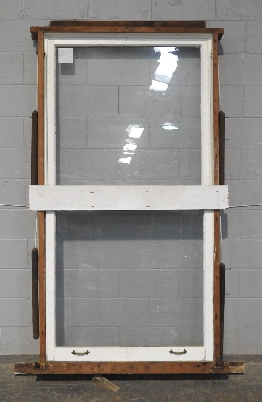 Villa Wooden Double-Hung Window