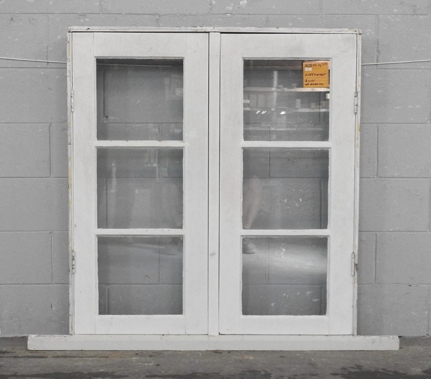 Wooden Casement Window With 3-Light Sashes
