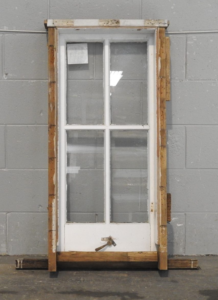 Colonial Style Wooden Single Awning Window