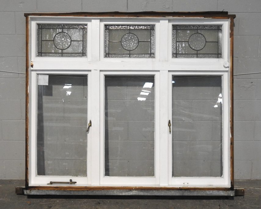 Bungalow Wooden Casement Window with Leadlight Toplight