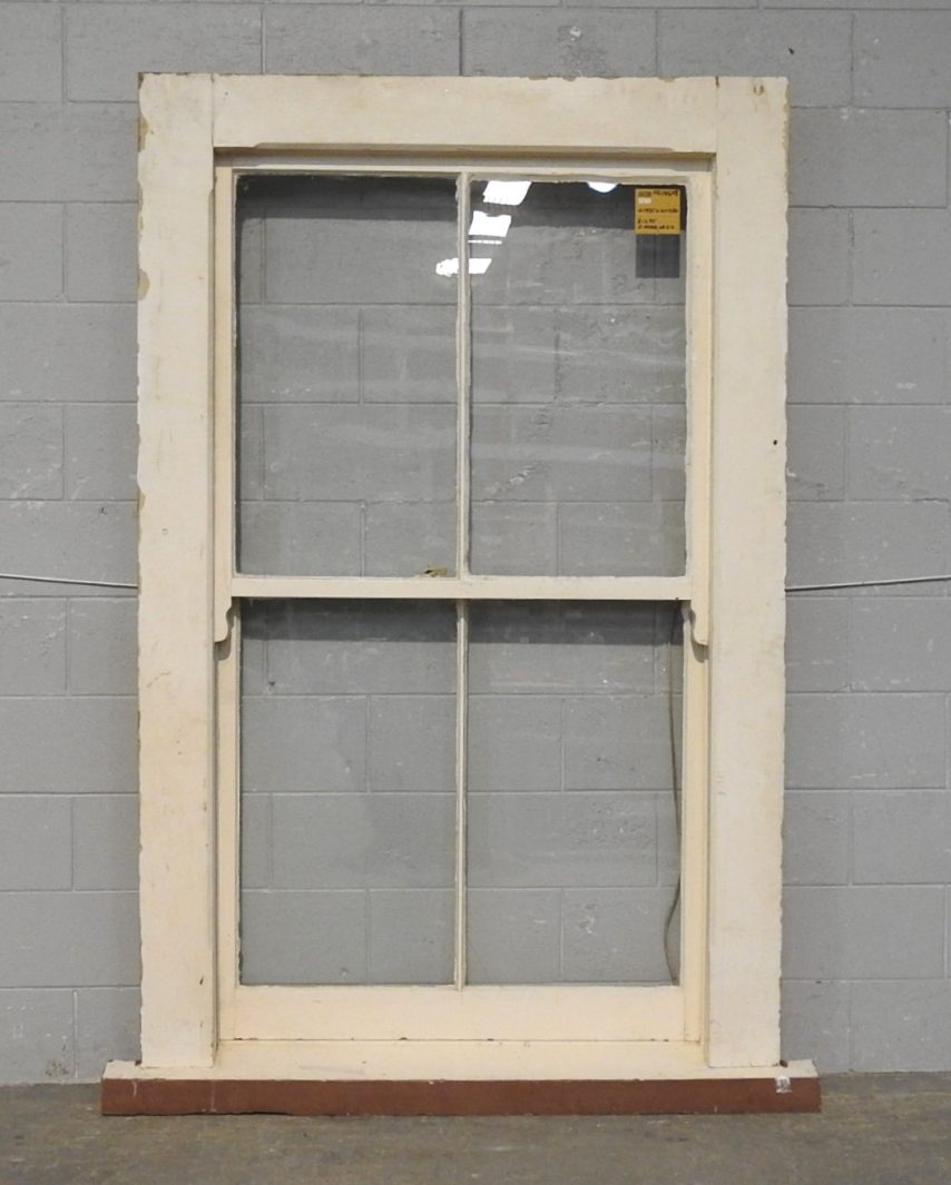 Villa Wooden Double-Hung Window