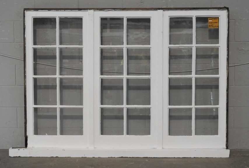 Colonial Style Wooden 24 Light Fixed Window