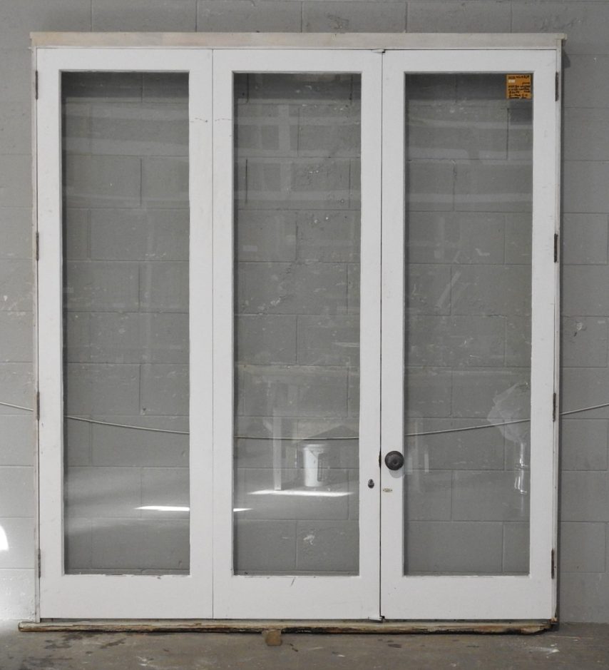 Wooden Bi-Fold Doors With Dedicated Door RHS