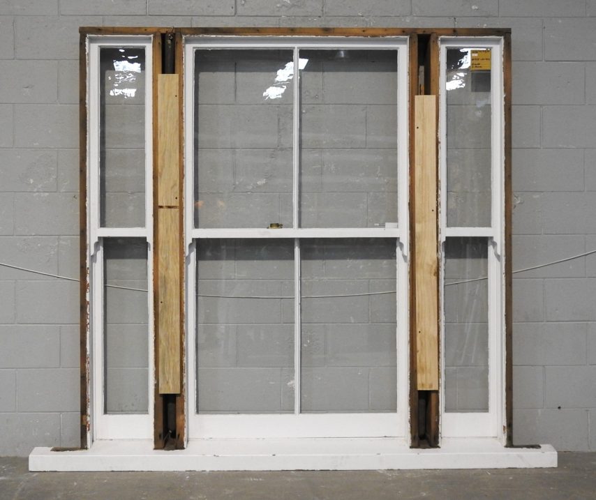 Wooden Villa Double-Hung Window With Sidelights