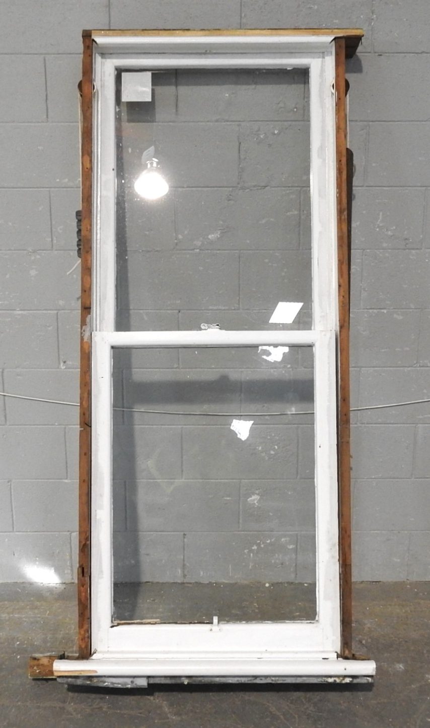 Villa Wooden Double-Hung Window