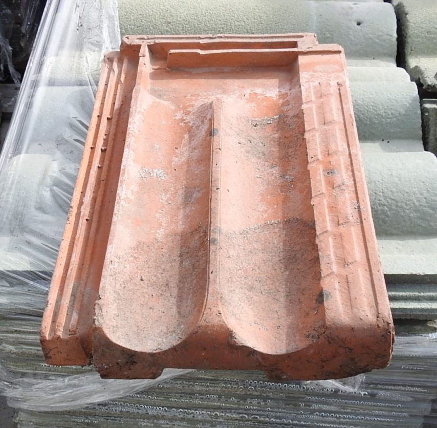 Winstone Auckland-Wellington Roof Tiles - Used