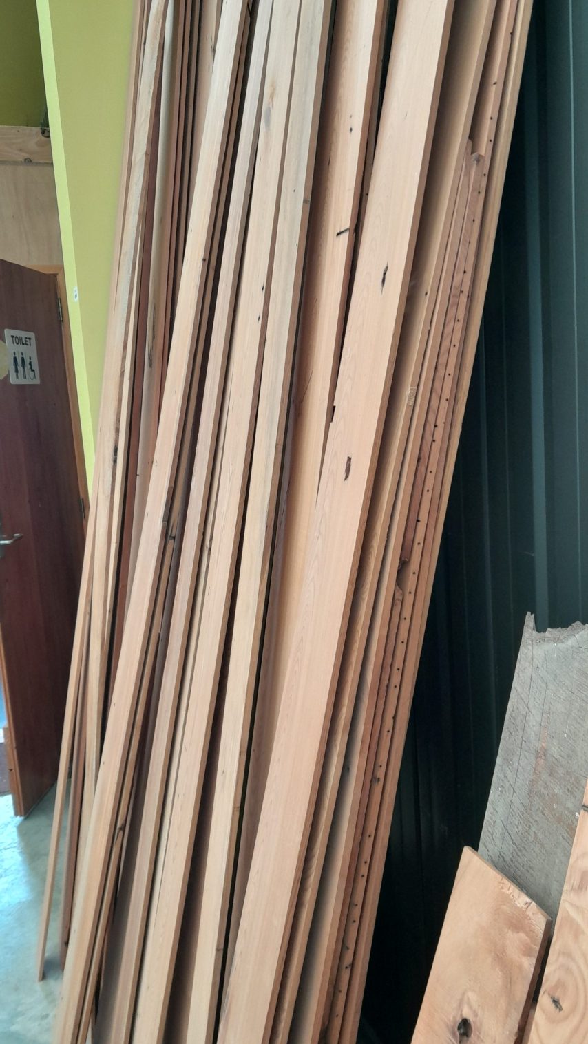 Rimu wooden panels