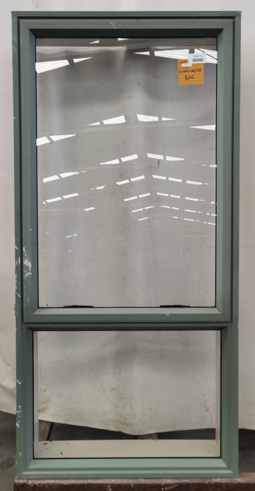 Bond rivergum aluminium single awning window