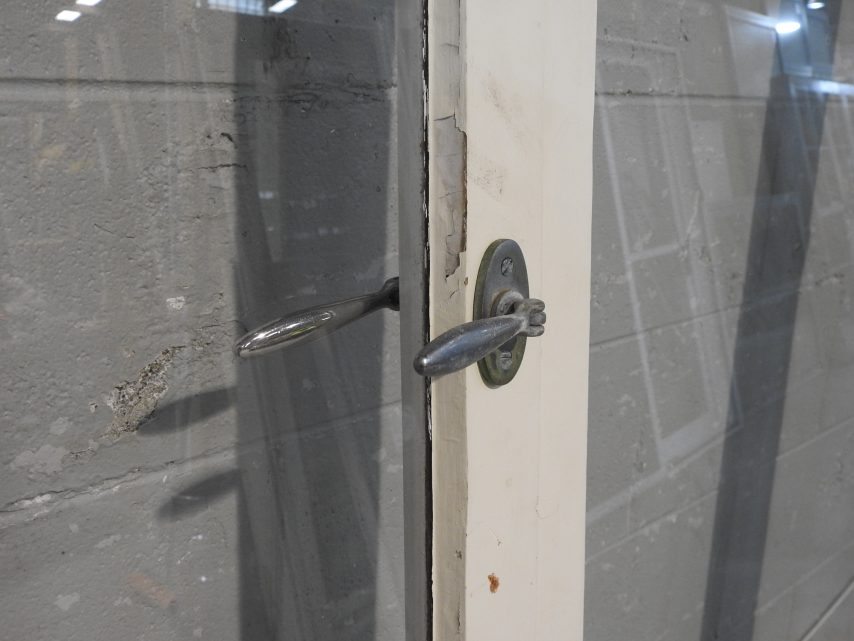 Wooden Cantilever Bi-Fold Doors With Sidelights