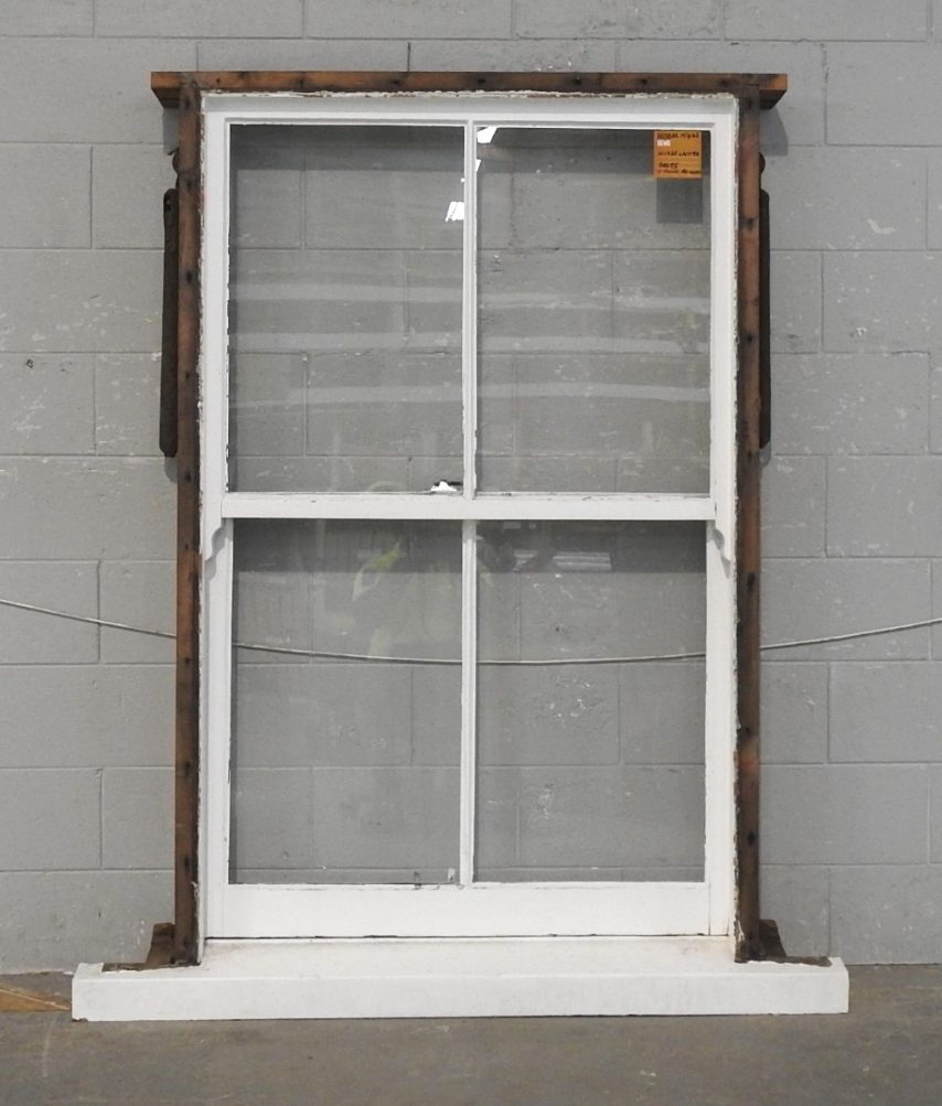 Villa Wooden Double-Hung Window