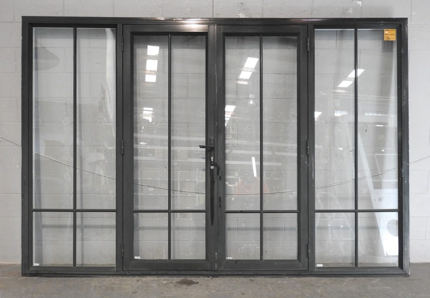 Karaka Green Aluminium French Doors w Sidelights