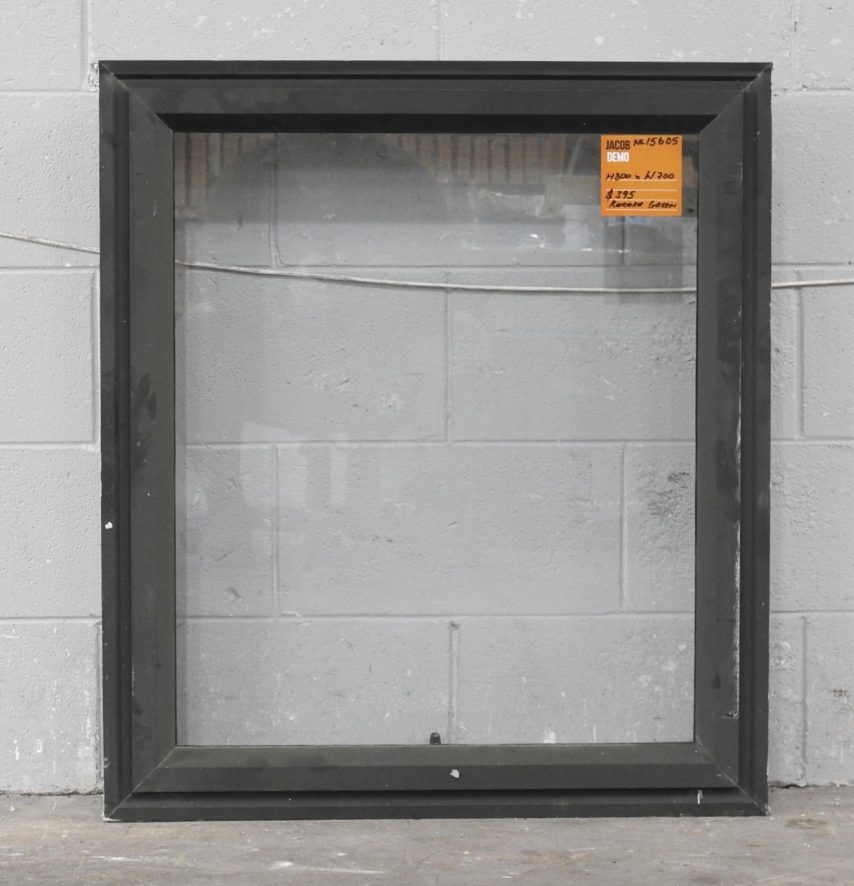 Karaka Green Aluminium Single Awning Window