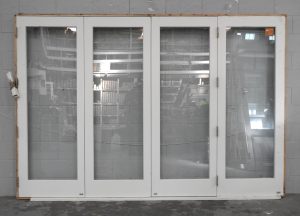 Wooden Bi-Fold Doors - Cantilever Type