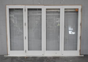 Wooden Bi-Fold Doors - Cantilever Type