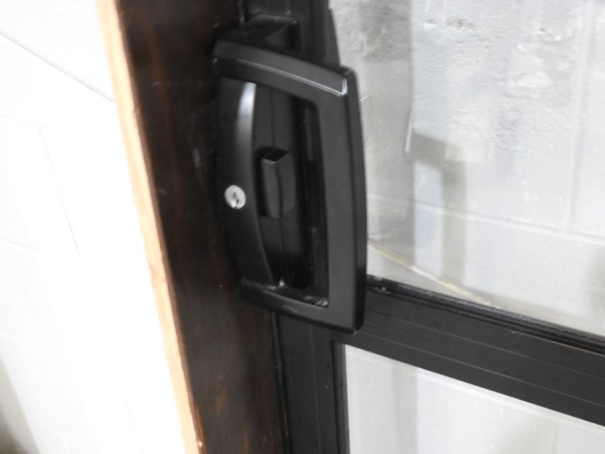 Black Aluminium Sliding Door with 2 Awning Windows