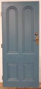 Solid Entrance door with brass hardware