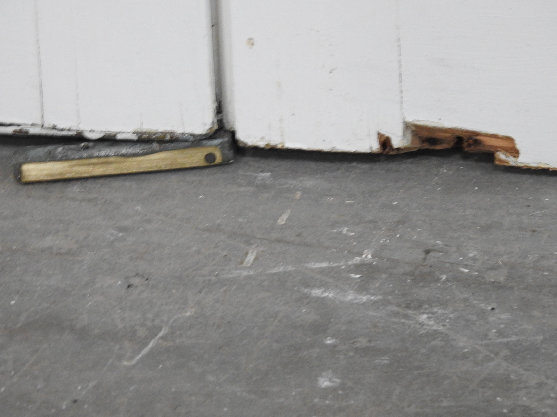 Colonial Style Wooden Bi-Folding Doors - No Frame