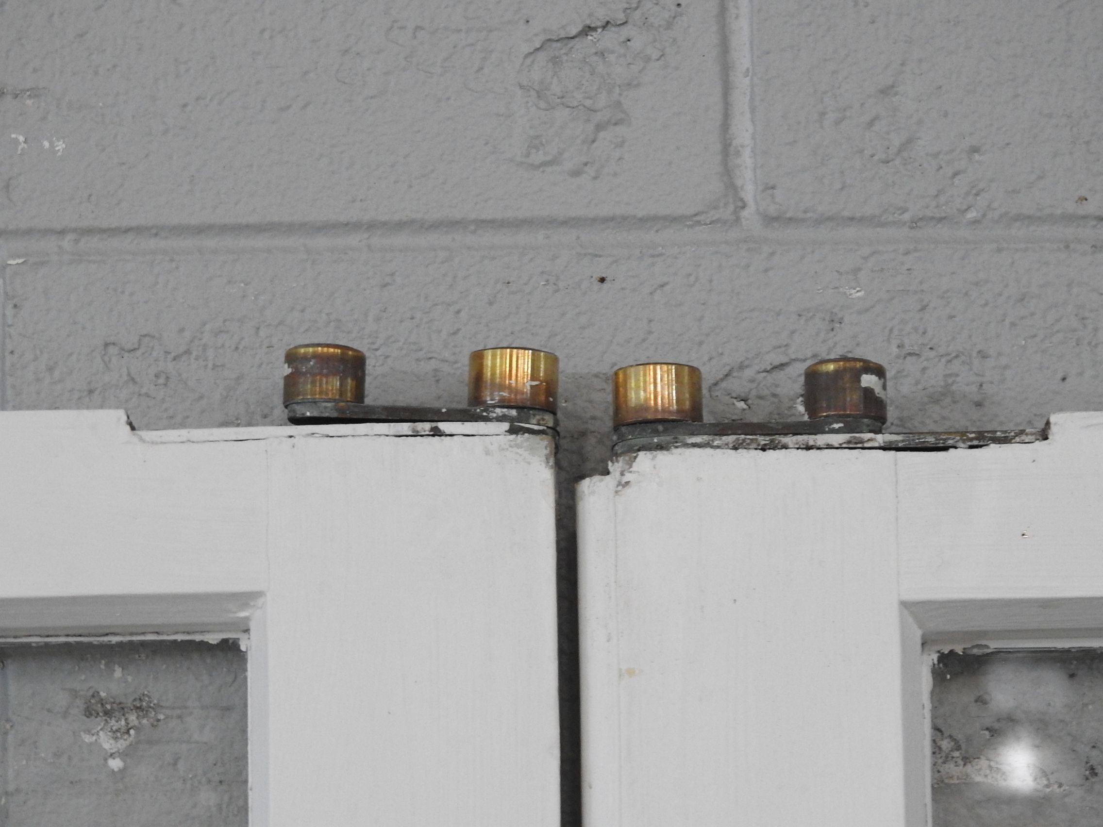 Colonial Style Wooden Bi-Folding Doors - No Frame