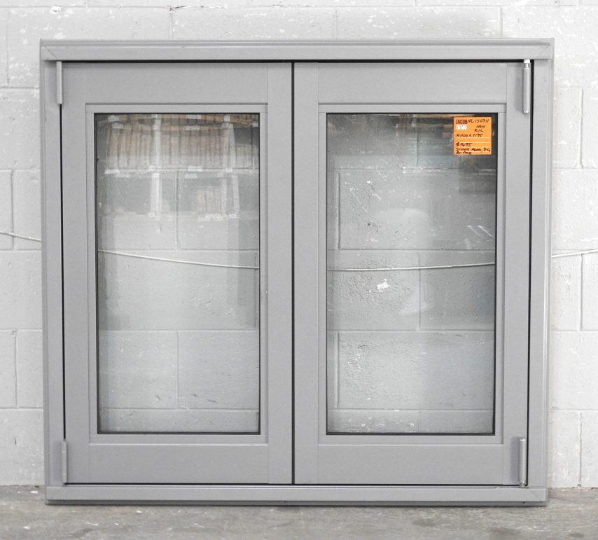 Silver Pearl Aluminium Bi-Fold Window - Unused