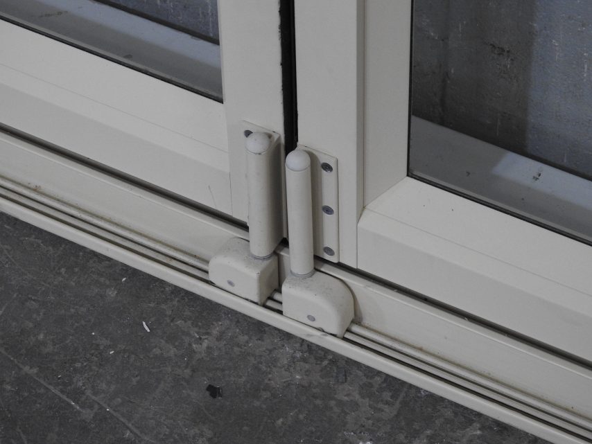 Off White Aluminium Bi-Fold Landscape Window