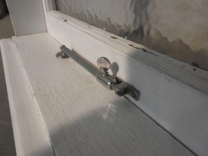 Bungalow Wooden Casement Window with Toplight