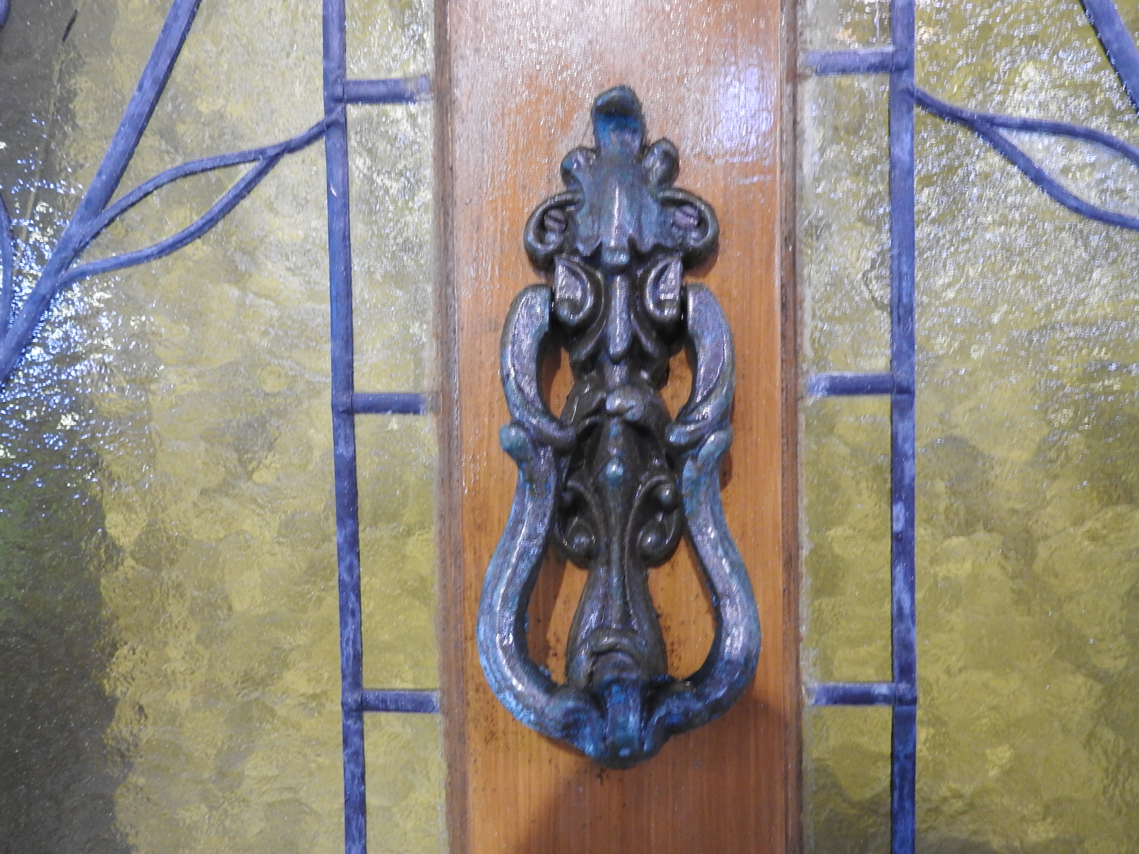 Bronze Ali' Frame with Wooden 4 Panel Entrance Door