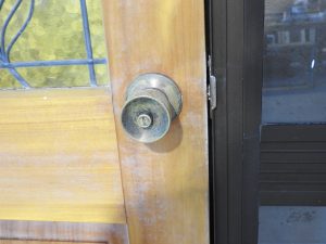 Bronze Ali' Frame with Wooden 4 Panel Entrance Door