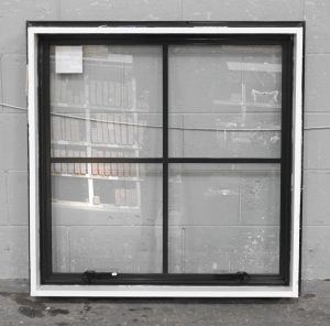 Colonial Style Karaka Green Aluminium Single Awning Window
