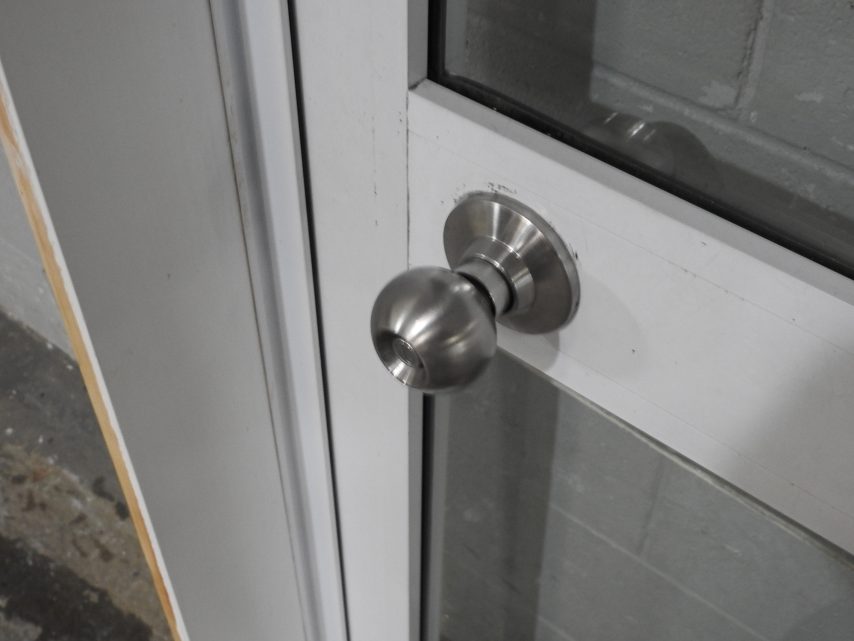 White Aluminium Door With Awning Window