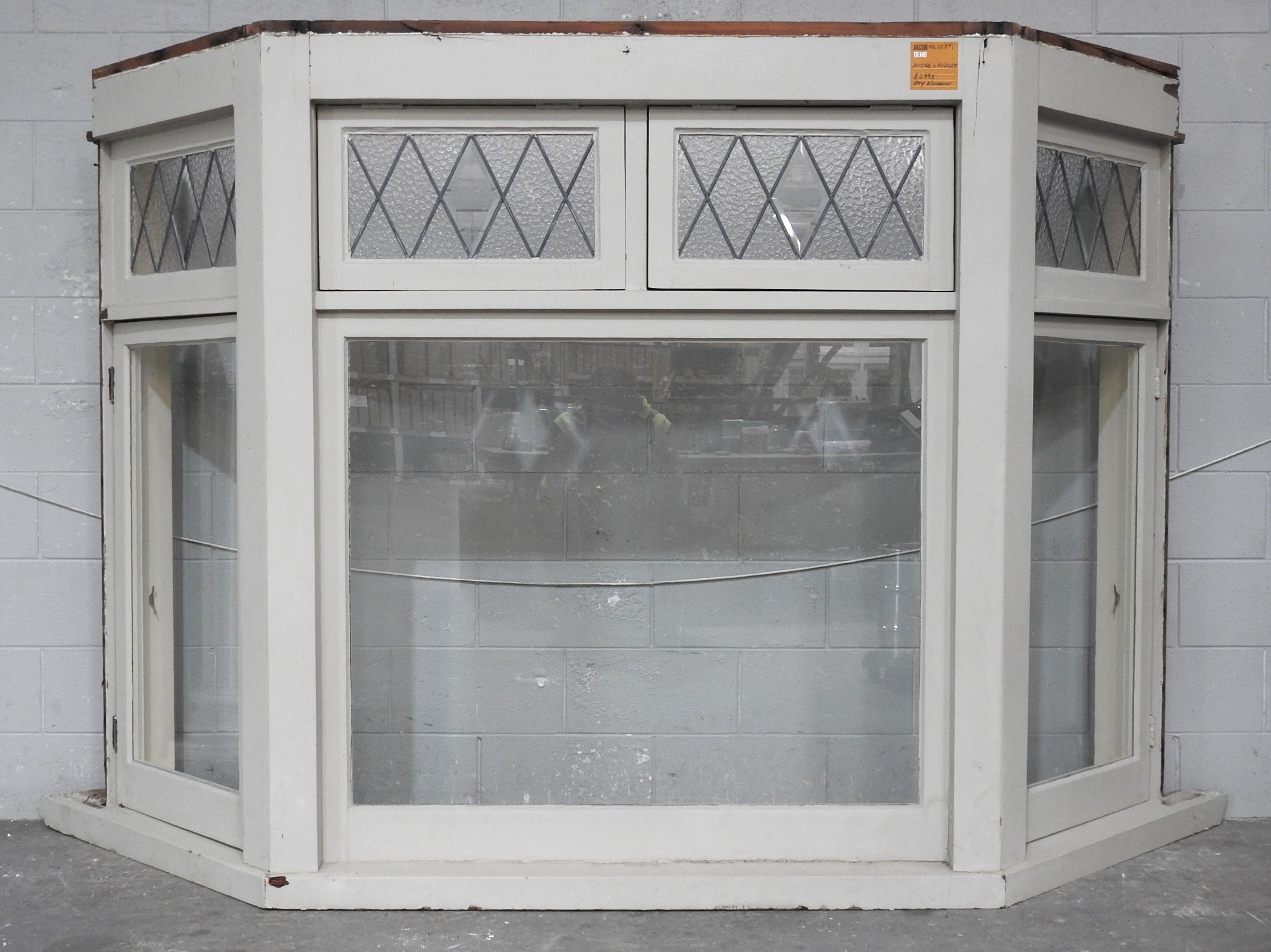 Bungalow Wooden Casement Bay Window With Toplight