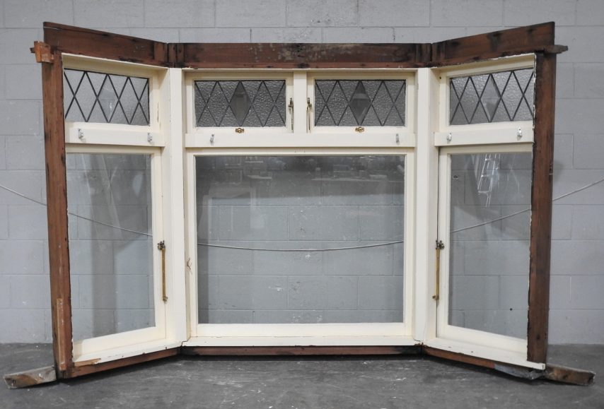 Bungalow Wooden Casement Bay Window With Toplight