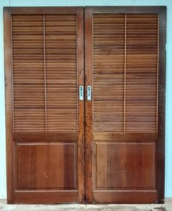 Cedar timber louvre sliding doors