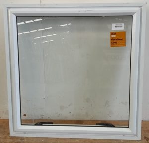 White aluminium awning window