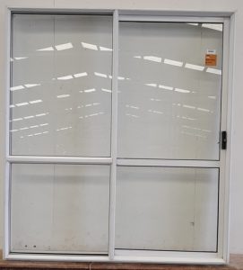 White aluminium sliding door