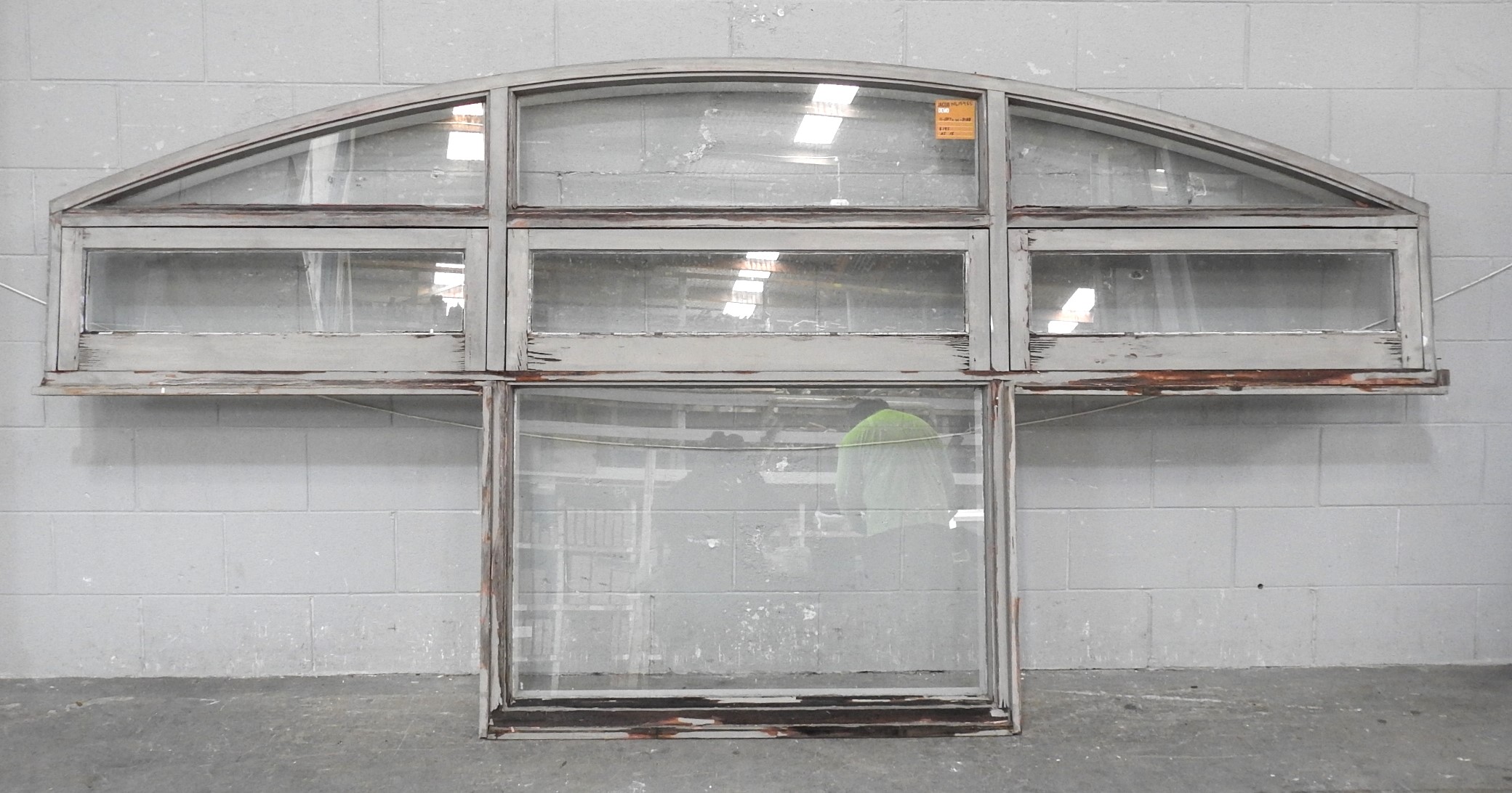 Wooden Arched Triple Awning Window With Top/Bottomlight