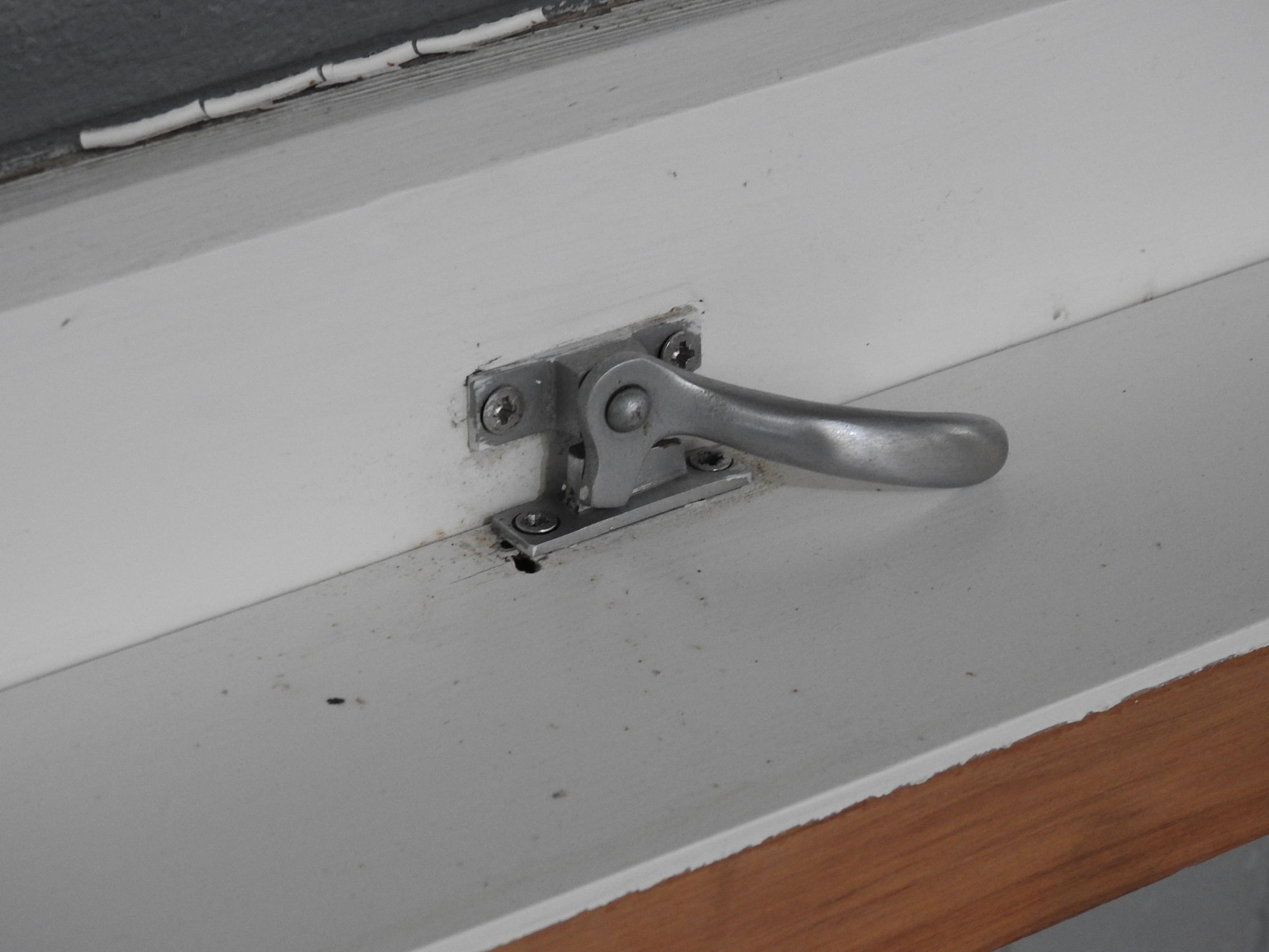 Wooden Arched Triple Awning Window With Top/Bottomlight